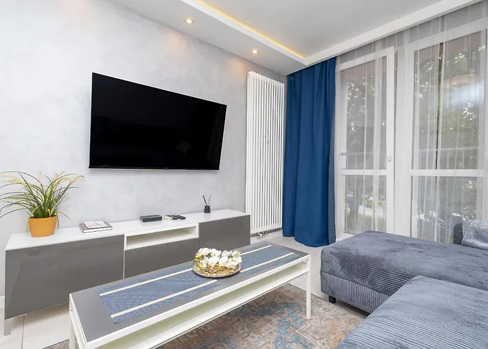 Alabas - Stylish Check In 24h - Steps From Market Square & River Apartment