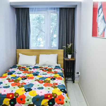 Apartment Alabas - Stylish - Steps From Market Square & River *