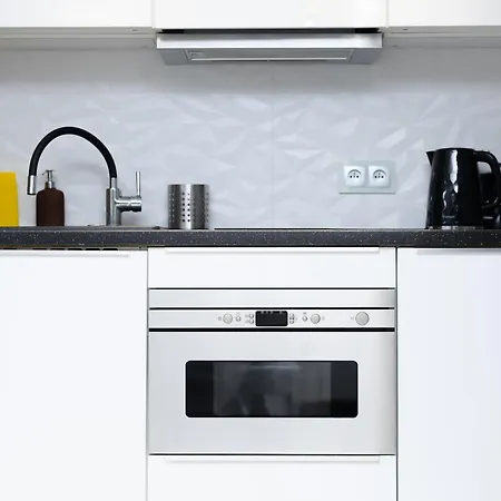 Alabas - Stylish Check In 24h - Steps From Market Square & River *